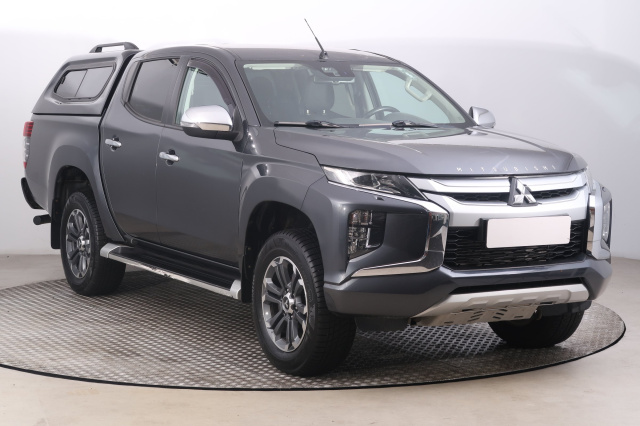 Mitsubishi L200 2021