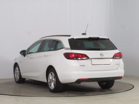 Opel Astra - 2017