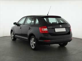 Skoda Rapid Spaceback - 2015
