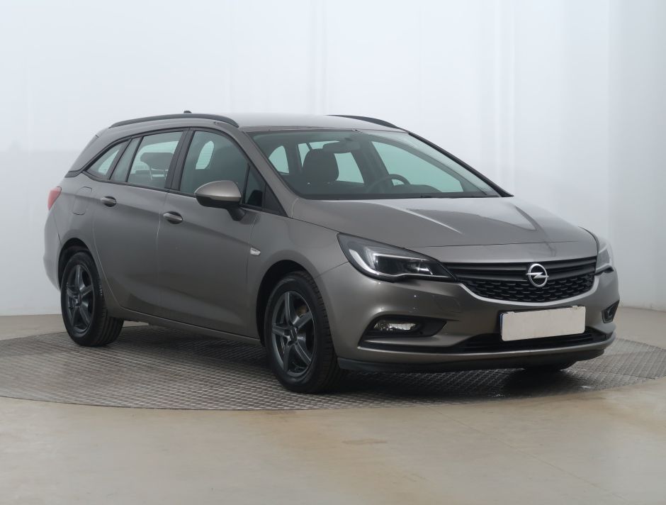 Opel Astra - 2016