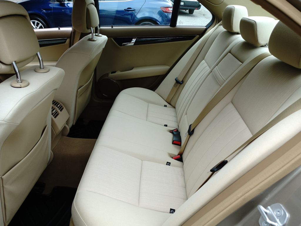 Mercedes-Benz C