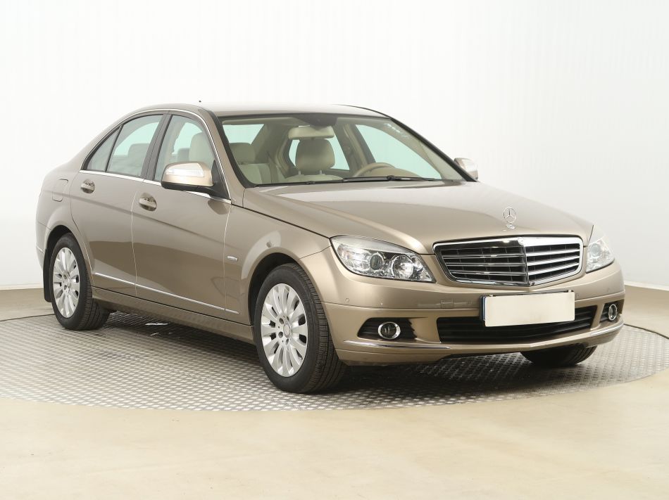 Mercedes-Benz C - 2007