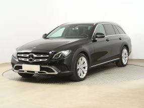 Mercedes-Benz E - 2017