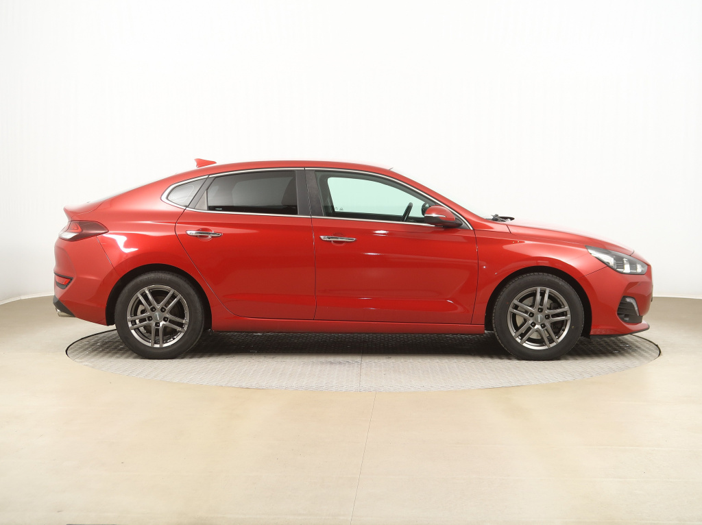 Hyundai i30 Fastback