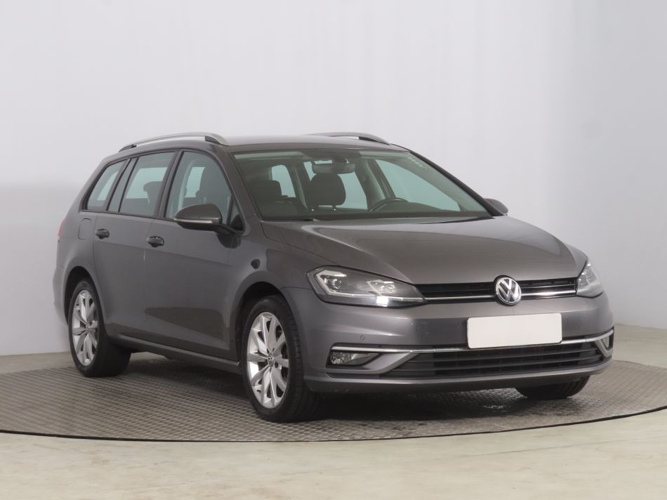 Volkswagen Golf - 2017