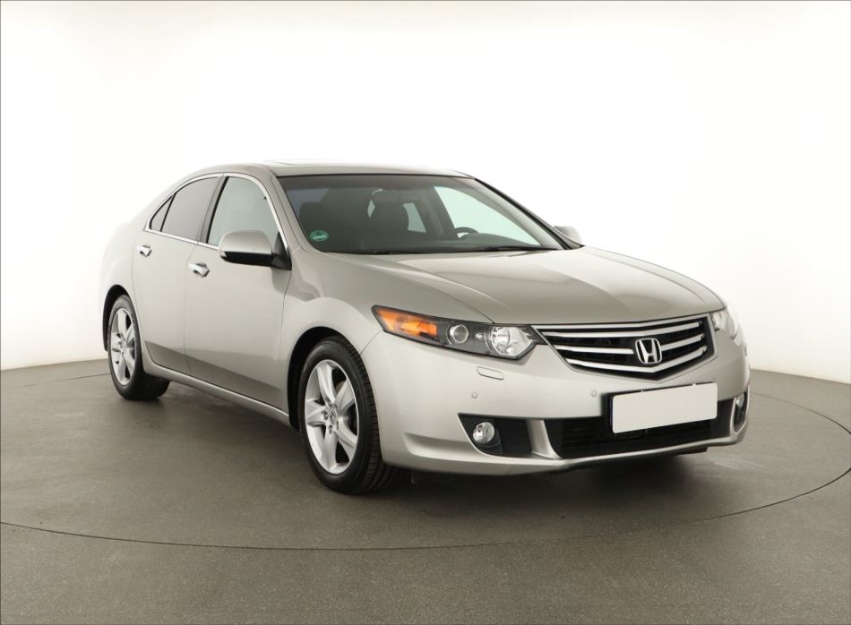 Honda Accord - 2009
