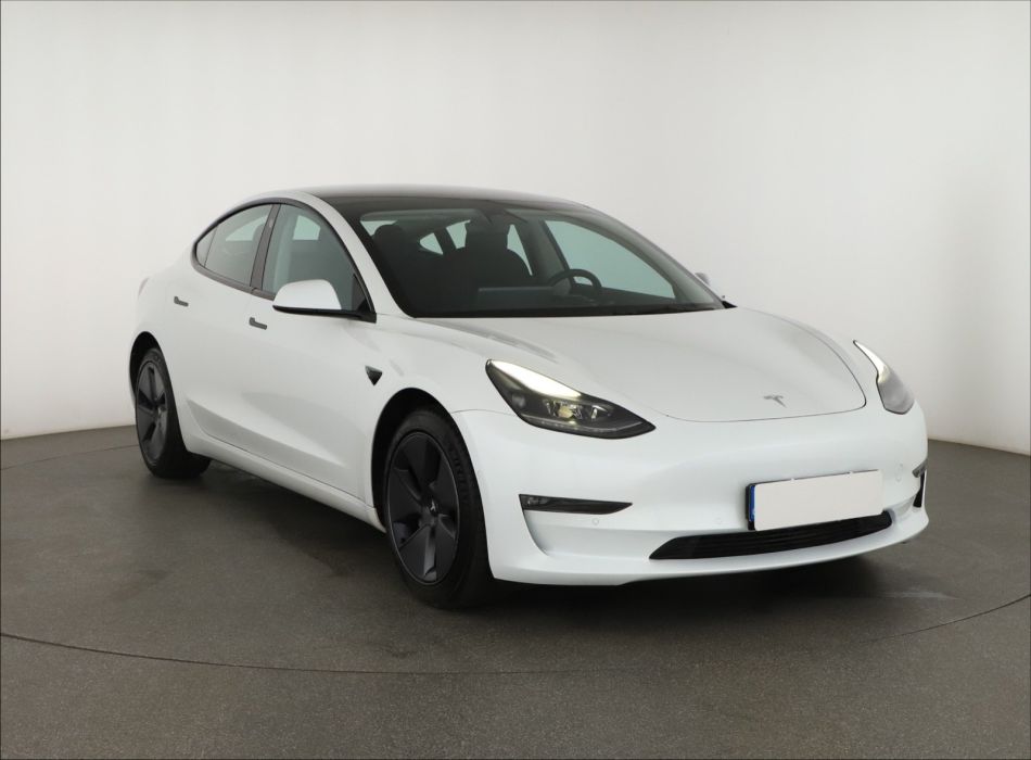 Tesla Model 3 - 2022