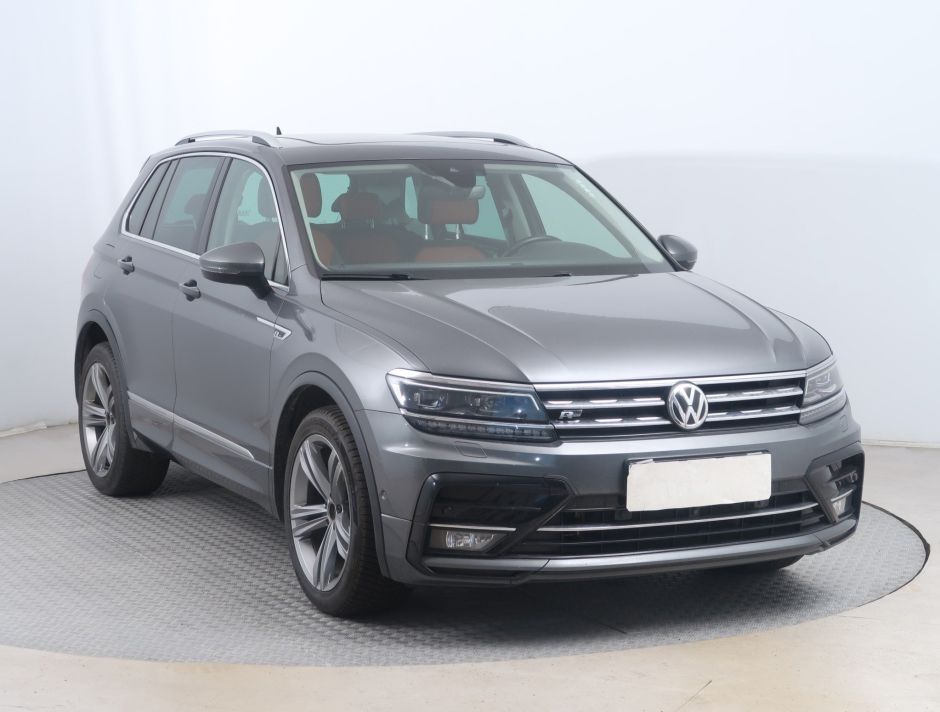 Volkswagen Tiguan - 2019