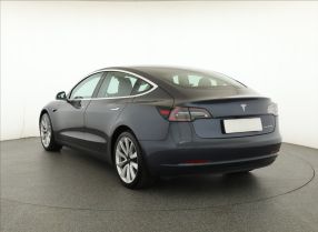 Tesla Model 3 - 2019