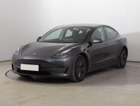 Tesla Model 3 - 2021