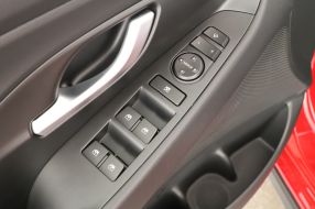 Hyundai i30 - 2025