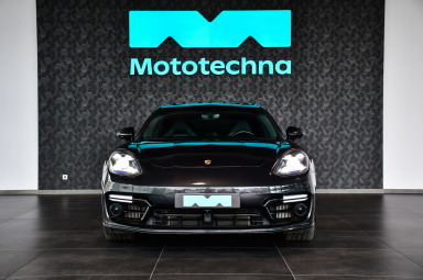 Porsche Panamera - 2018