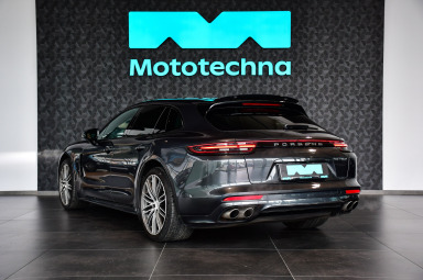 Porsche Panamera - 2018