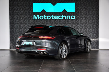 Porsche Panamera - 2018