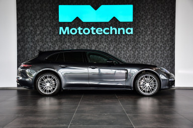 Porsche Panamera - 2018