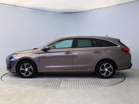 Hyundai i30 - 2023