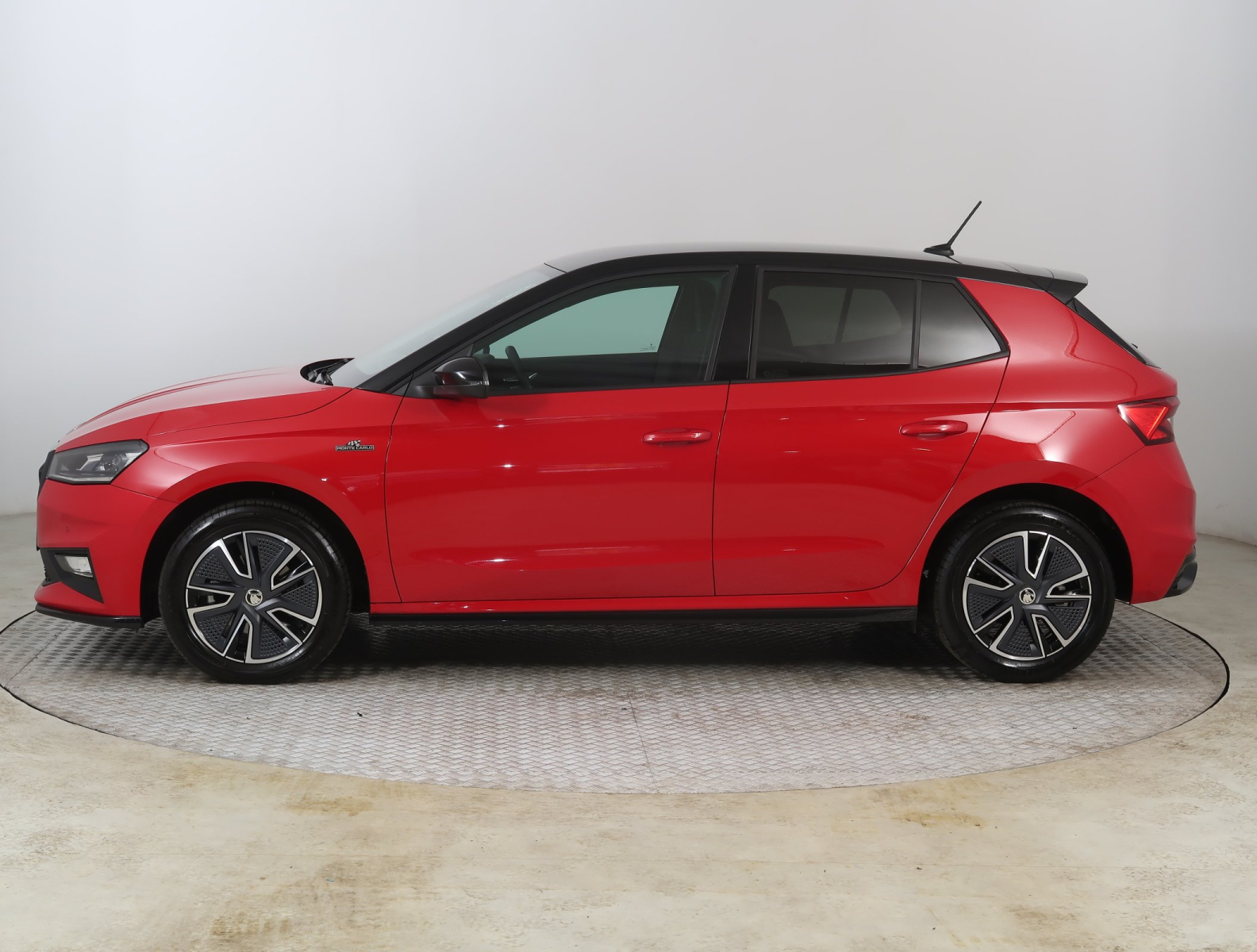Škoda Fabia - 2023