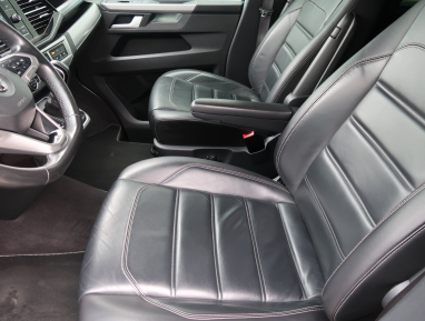 Volkswagen Multivan - 2020
