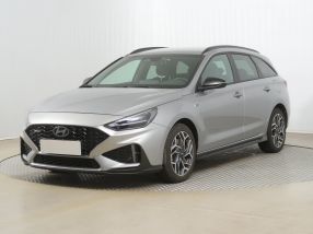 Hyundai i30 - 2025