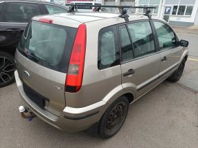 Ford Fusion - 2004
