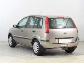 Ford Fusion - 2004