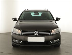Volkswagen Passat - 2013