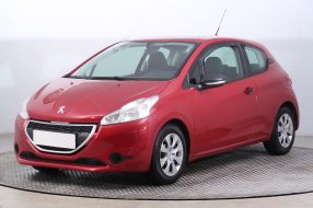 Peugeot 208 - 2013