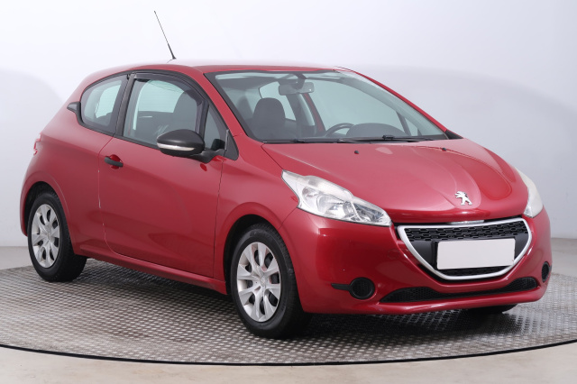 Peugeot 208 2013