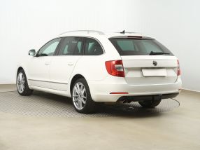 Skoda Superb - 2014