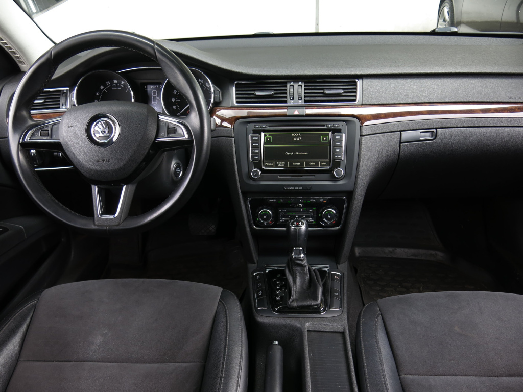 Škoda Superb
