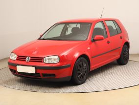 Volkswagen Golf - 2002