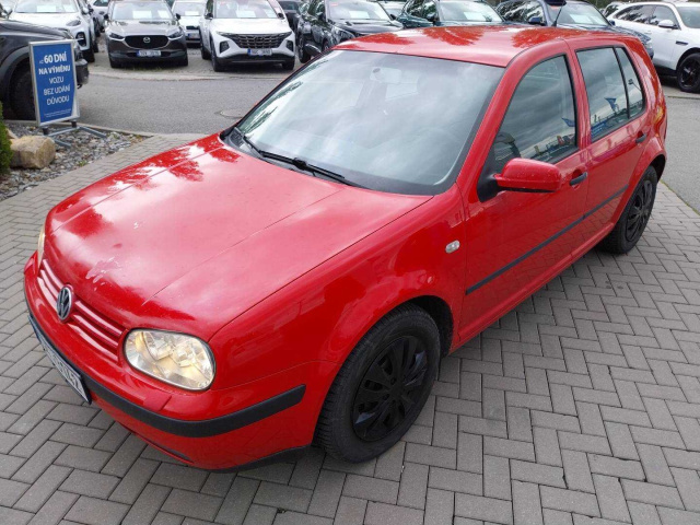 Volkswagen Golf 2002