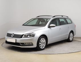 Volkswagen Passat - 2013