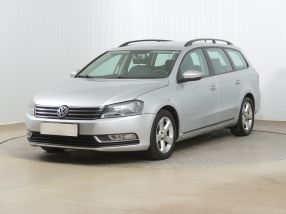 Volkswagen Passat - 2015