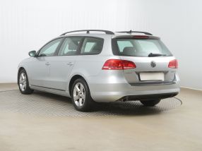 Volkswagen Passat - 2015