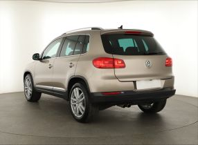Volkswagen Tiguan - 2013