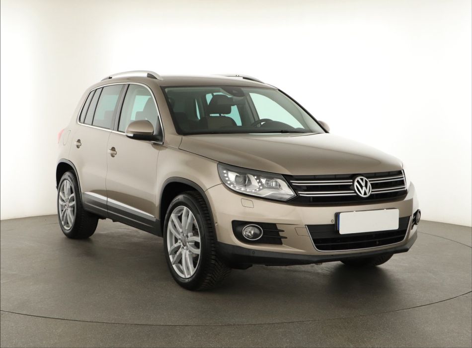 Volkswagen Tiguan - 2013