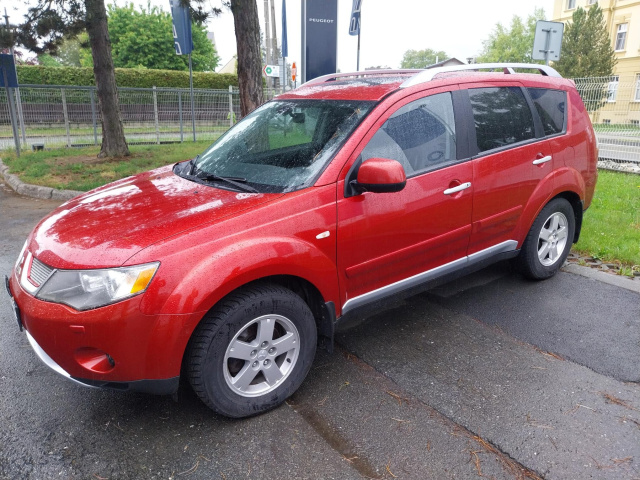Mitsubishi Outlander 2008