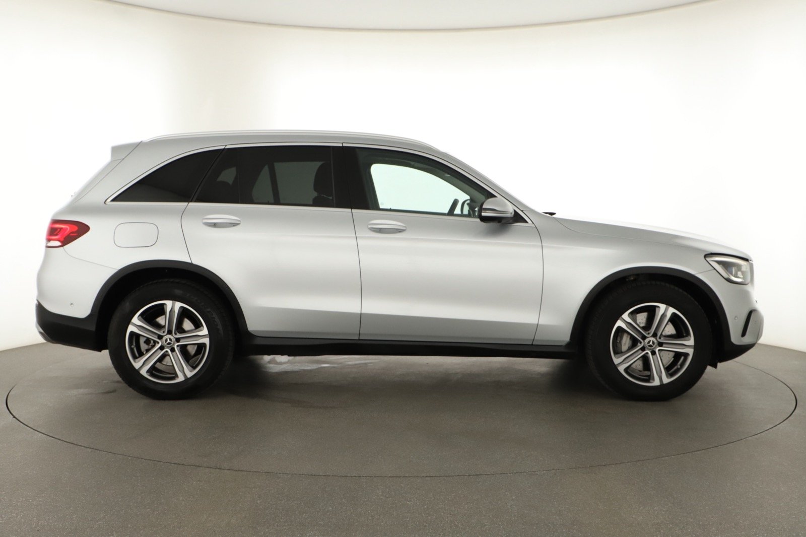 Mercedes-Benz GLC - 2019