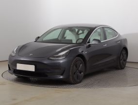 Tesla Model 3 - 2019