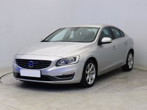 Volvo S60 - 2014