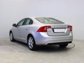 Volvo S60 - 2014