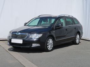 Skoda Superb - 2012