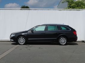 Skoda Superb - 2012