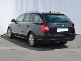 Skoda Superb - 2012