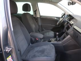 Volkswagen Tiguan - 2018