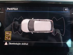 Volkswagen Tiguan - 2018