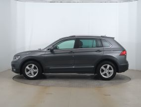 Volkswagen Tiguan - 2018