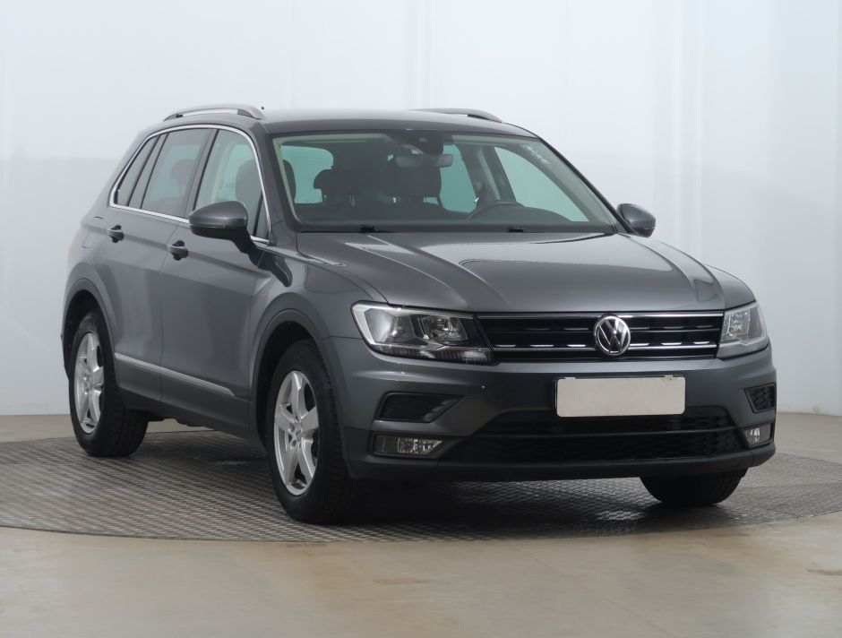 Volkswagen Tiguan - 2018