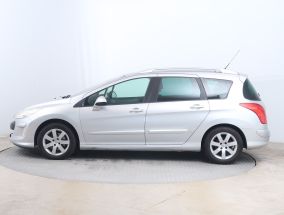 Peugeot 308 - 2011